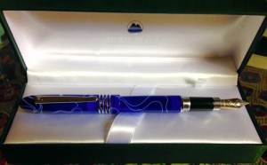 blue_fountain_pen